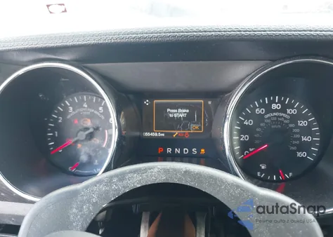 2015 Ford Mustang V6 z USA, uszkodzony, nr VIN 1FATP8EM2F5402803